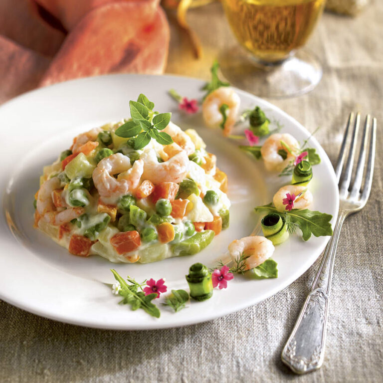 Ensaladilla rusa navideña: ¡sabores deliciosos en tu mesa!