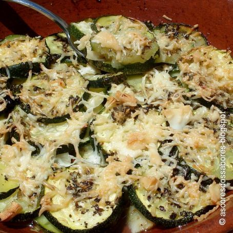 Horno con Queso: Delicia de Calabacín y Berenjena